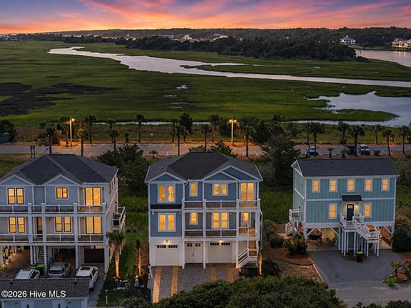 3rd image of 7 Old Marina Drive