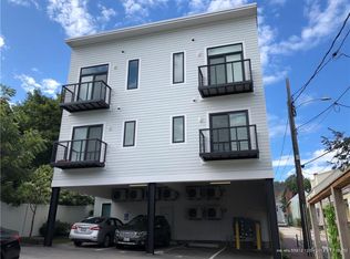 22 Tate St, Portland, ME 04102