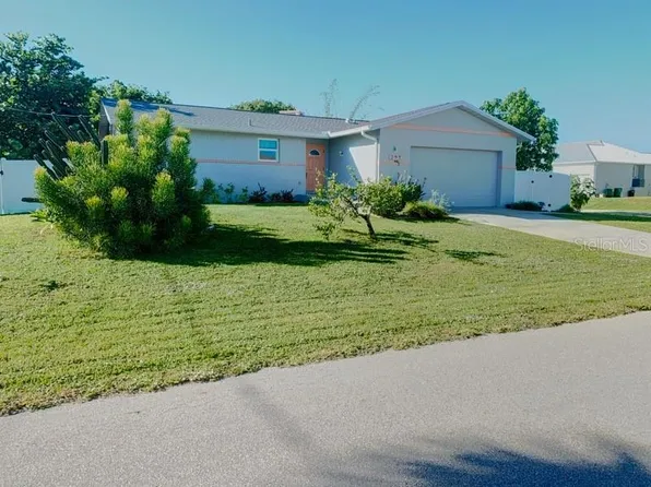 323 Dolphin Pkwy, Punta Gorda, FL 33950