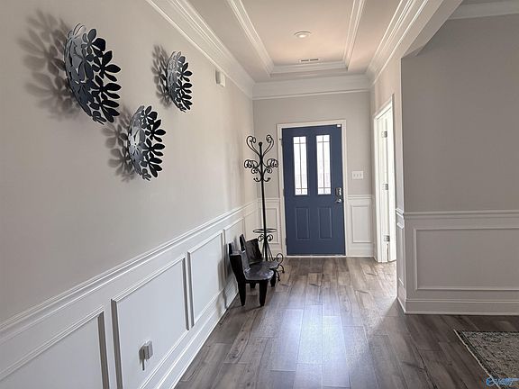 4th image of 104 Hutchinson Rd