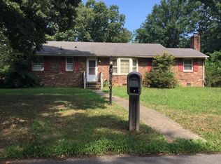 2000 Woodmont Dr, North Chesterfield, VA 23235