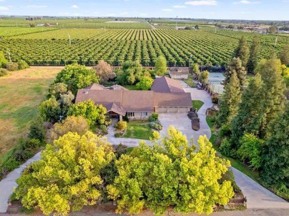 41844 Road 92, Dinuba, CA 93618