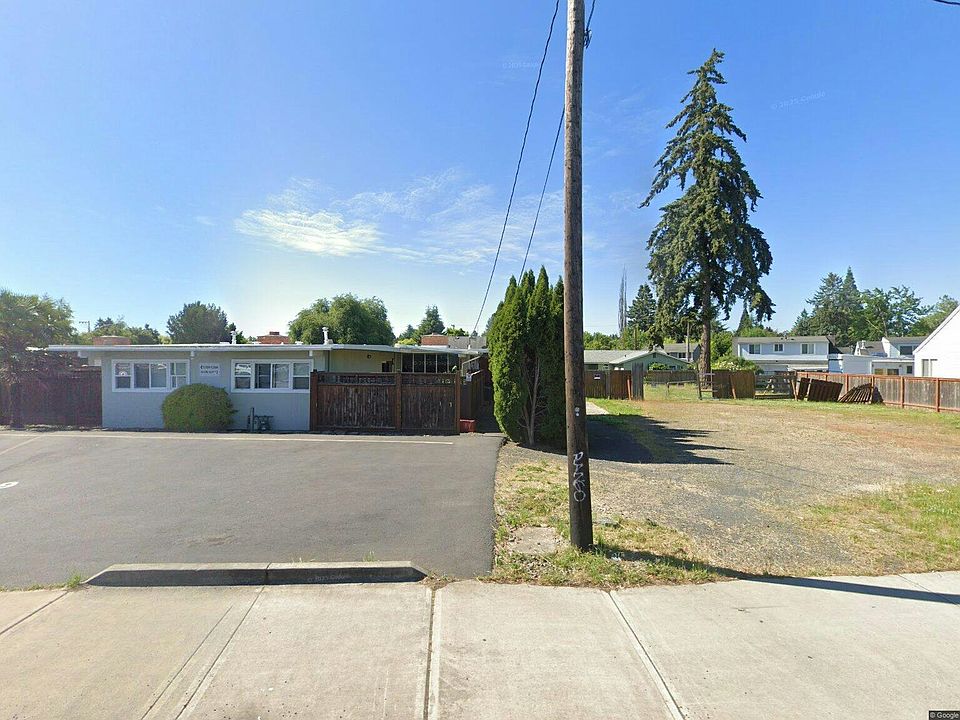 2nd image of 13390 SW Farmington Rd