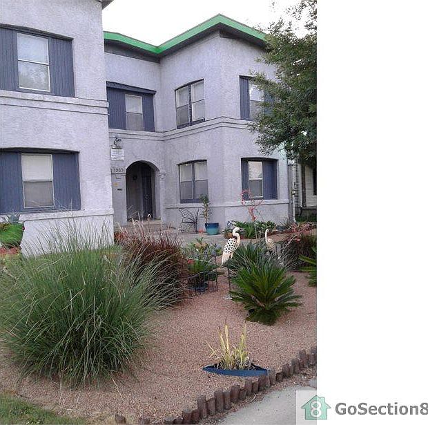 1st image of 1923 N Interstate 35 APT 4