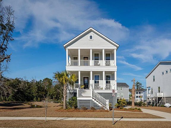 2nd image of 2742 McFadden Way