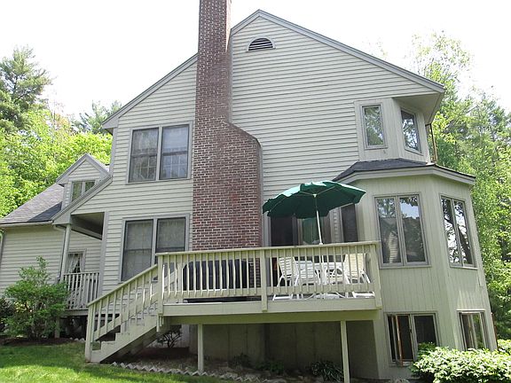 5th image of 674 Elm St Unit 7