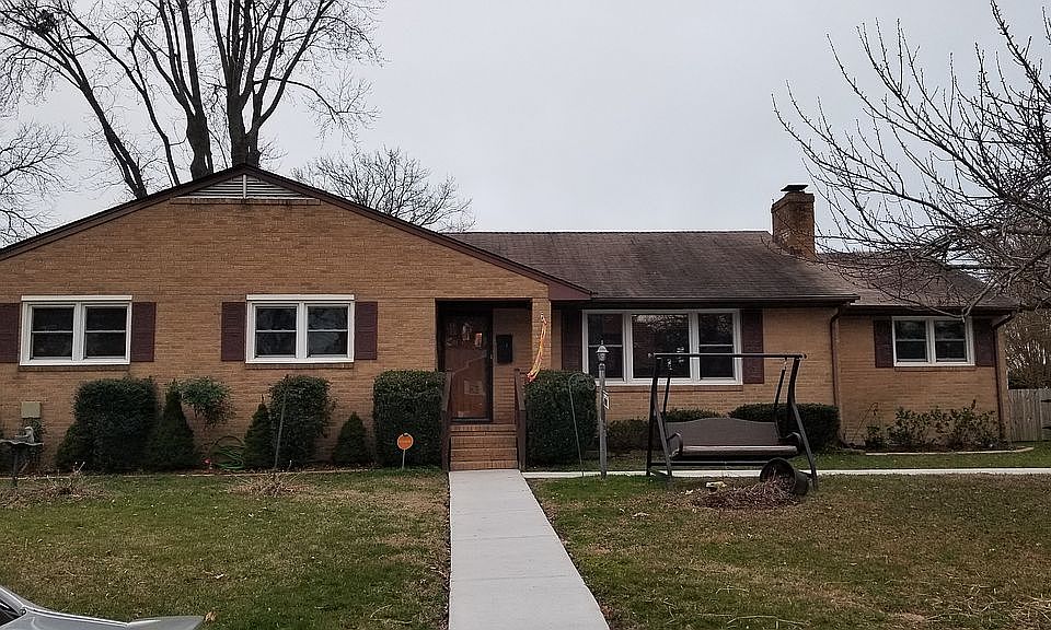 1st image of 114 Southerland Dr