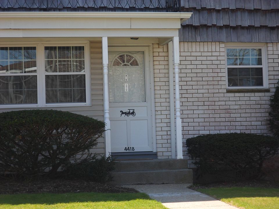 1st image of 4418 Wilshire Ln #J18