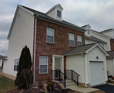 3642 Bracknell Forest Dr, Groveport, OH, 43125