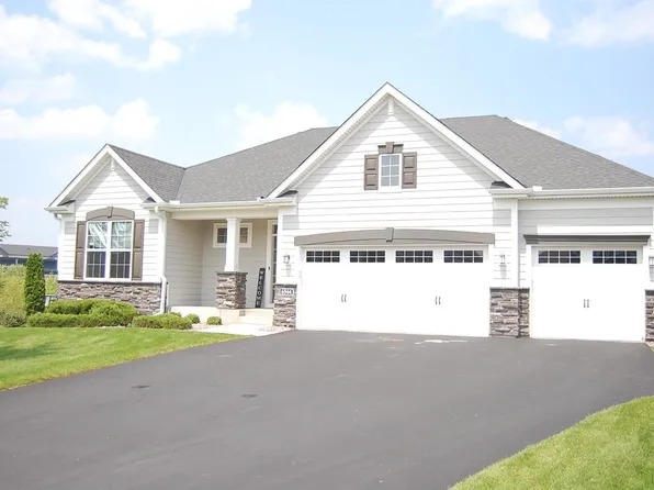 6944 Xanthus Ln N, Maple Grove, MN 55311
