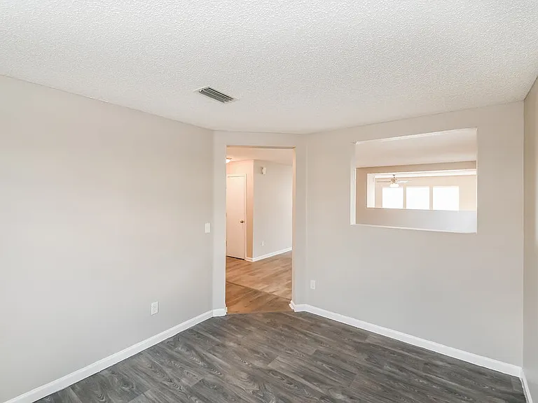 2168 Fresco Dr — Photo 9