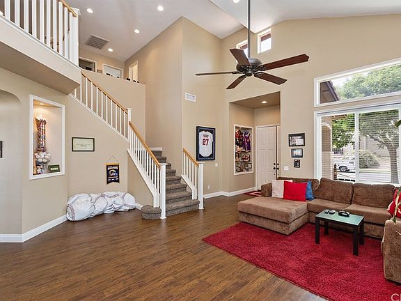 5th image of 1455 Mountain Vista Dr