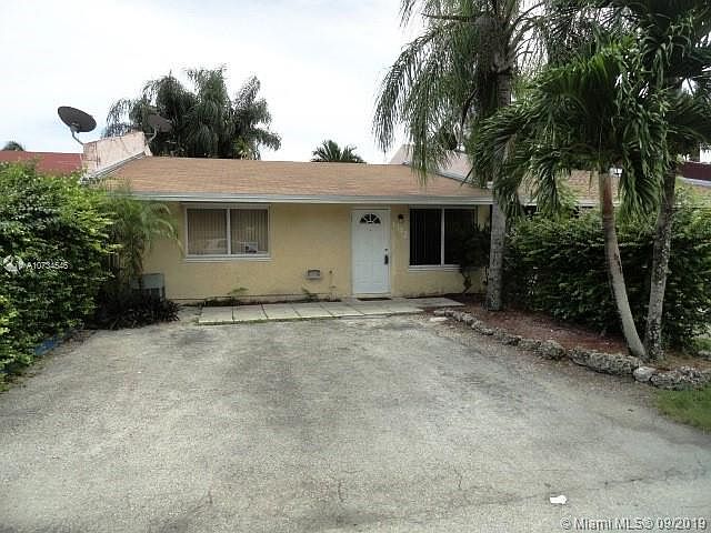 1st image of 1342 Laura Ln #1342