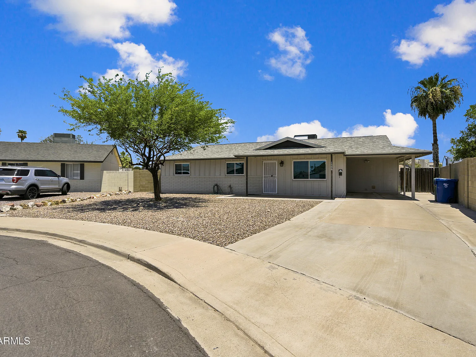 4 bed, 2.0 bath, 1310 sqft, $2,350 — Photo 1