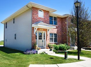 1616 Belclare Rd, Normal, IL 61761