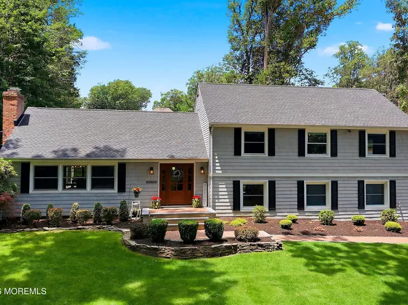 25 Crane Court, Middletown, NJ 07748