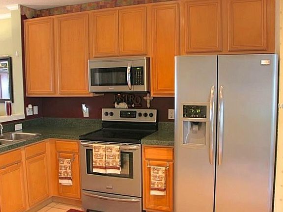 5th image of 970 Vineland Pl