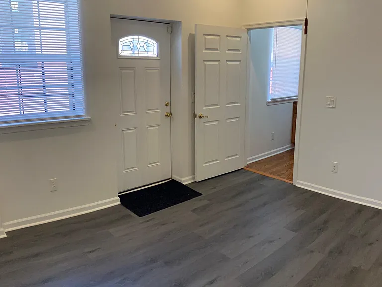 1109 S 23rd St #1R — Photo 13