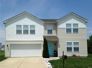 2001 Ivy Chase Ln, Belleville, IL 62220