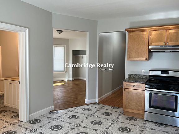 2nd image of 179 Belmont St #1T