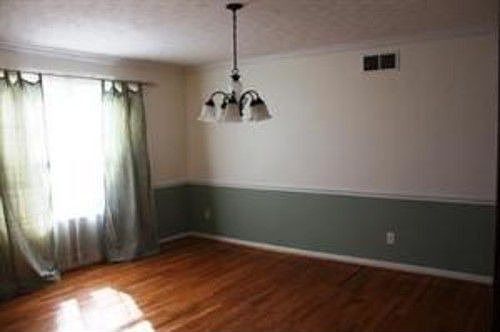 4th image of 5589 Echo Springs Dr