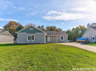 3114 Fox Fire Trl, Zeeland, MI 49464