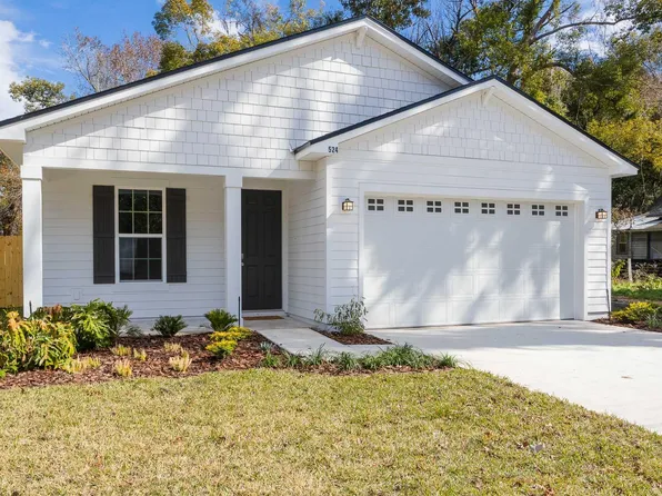 524 N Cypress Ave, Green Cove Springs, FL 32043