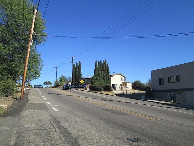 2nd image of 9307 Hollyhock Rd