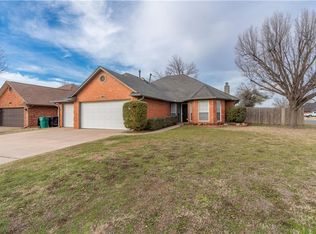 1801 NW 176th St, Edmond, OK 73012