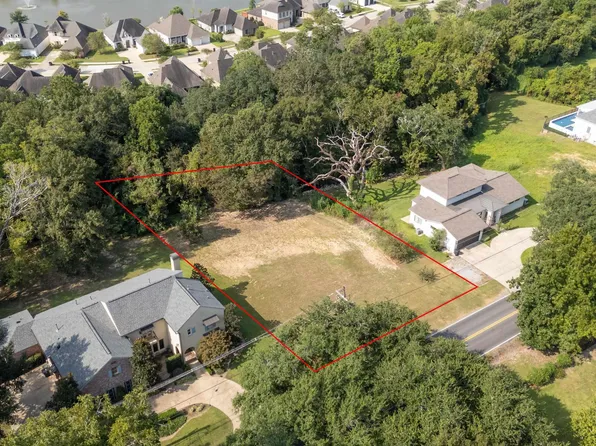 8040 Highland Rd, Baton Rouge, LA 70808