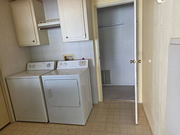 5th image of 4372 71st Rd N #1326