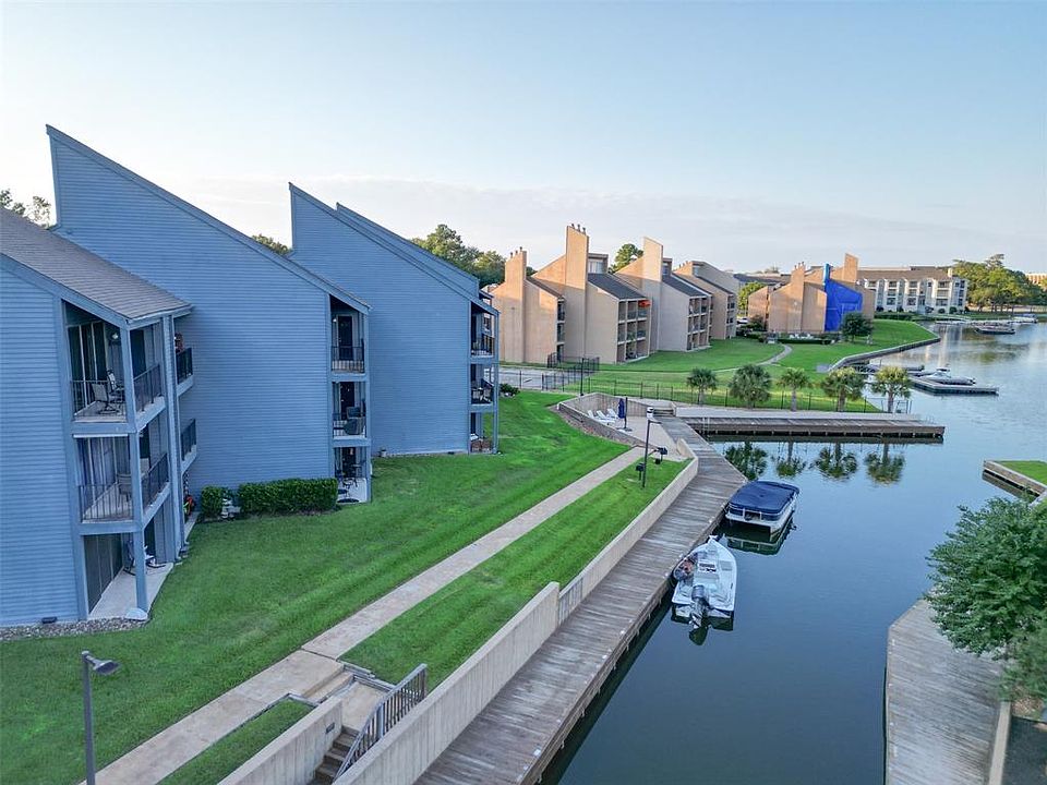 1st image of 12500 Melville Drive #339D