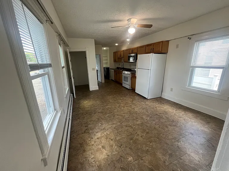 704 Enfield St #A — Photo 7