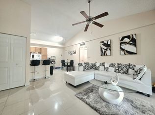 641 Lyons Rd APT 11203, Pompano Beach, FL 33063