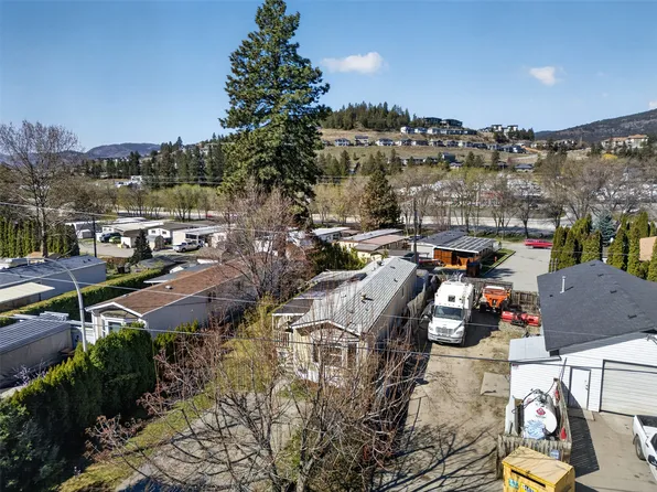1999 State Highway 97s #284, Kelowna, BC V1Z 1B2