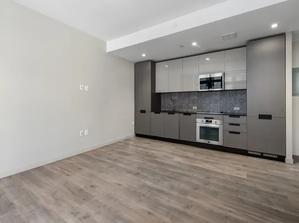 114 Mulberry Street image 4 of 5