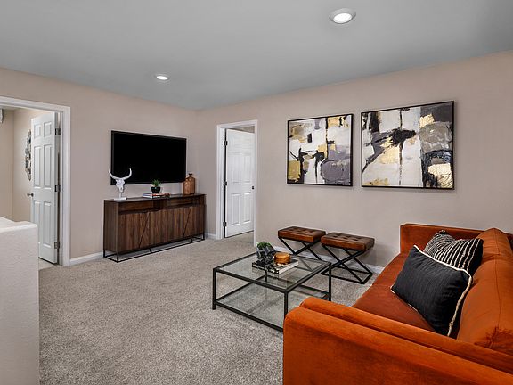 4th image of 8652 Vly Village St
