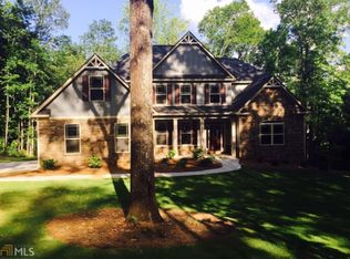 595 Minix Rd, Sharpsburg, GA 30277