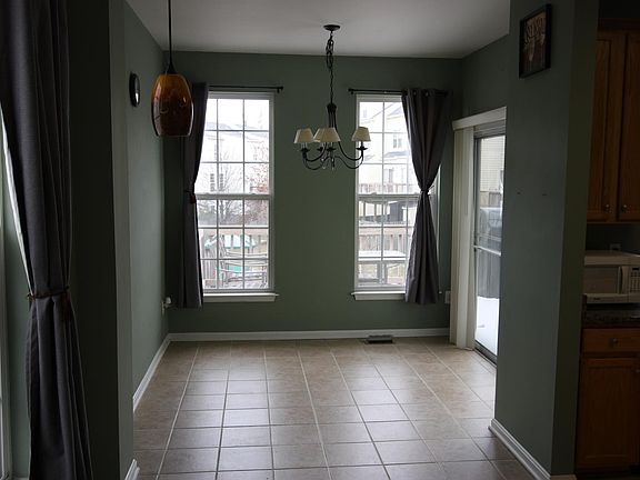 4th image of 13023 Park Crescent Cir