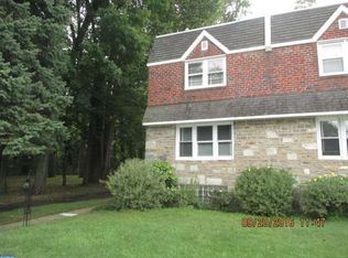 2032 Bergen St, Philadelphia, PA 19152