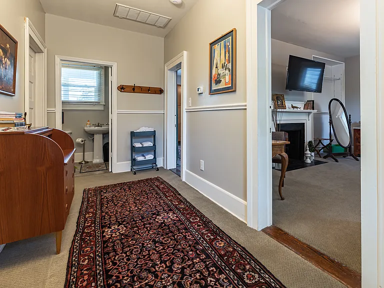 720 Market St — Photo 12