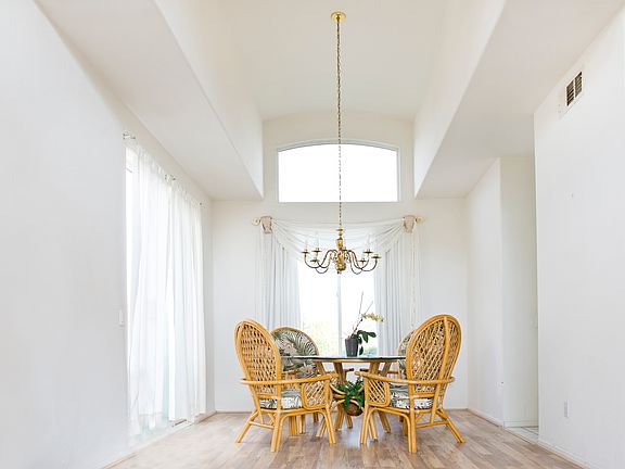 2nd image of 75 Corte Madera