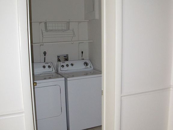 5th image of 1761 S Hayes St APT A