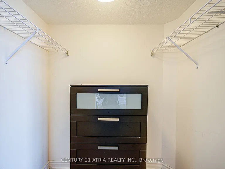 38 Elm St #2715 — Photo 36