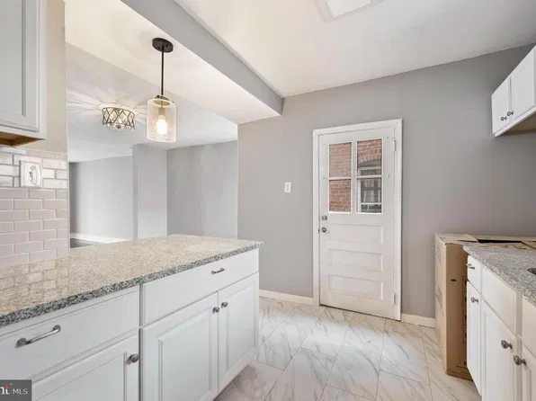 6443 Garman St, Philadelphia, PA 19142