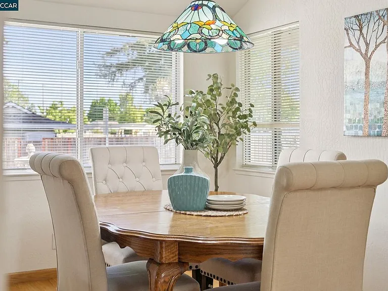 3114 Santa Paula Dr — Photo 15