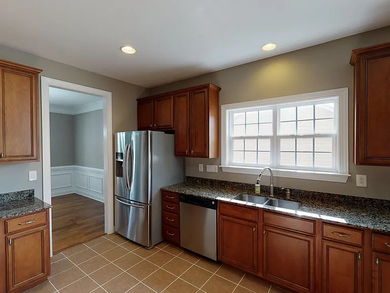 8517 Delamere Ln — Photo 2