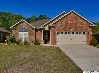 303 Lady Hawk Ln, Huntsville, AL 35824