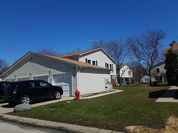 3rd image of 2161 N Heather Ln #A