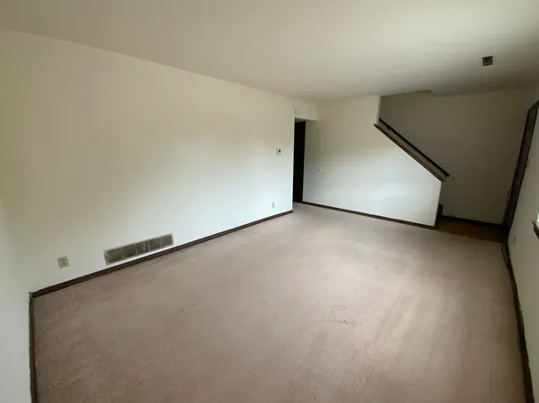 4405-4411 W Ludwick Blvd, 4405-4411 W Ludwick Blvd, Columbia, MO 65203